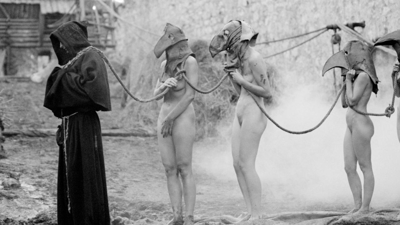 Je těžké být Bohem