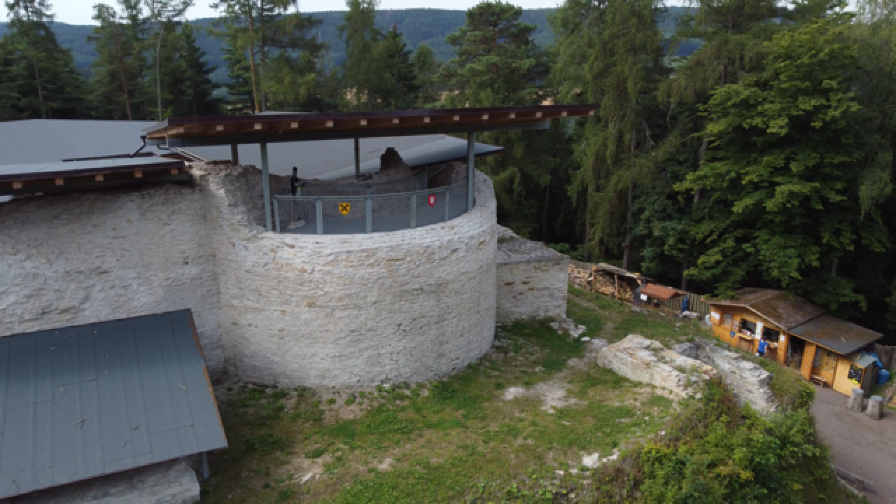 Památky a jejich lidé – hrad Vízmburk