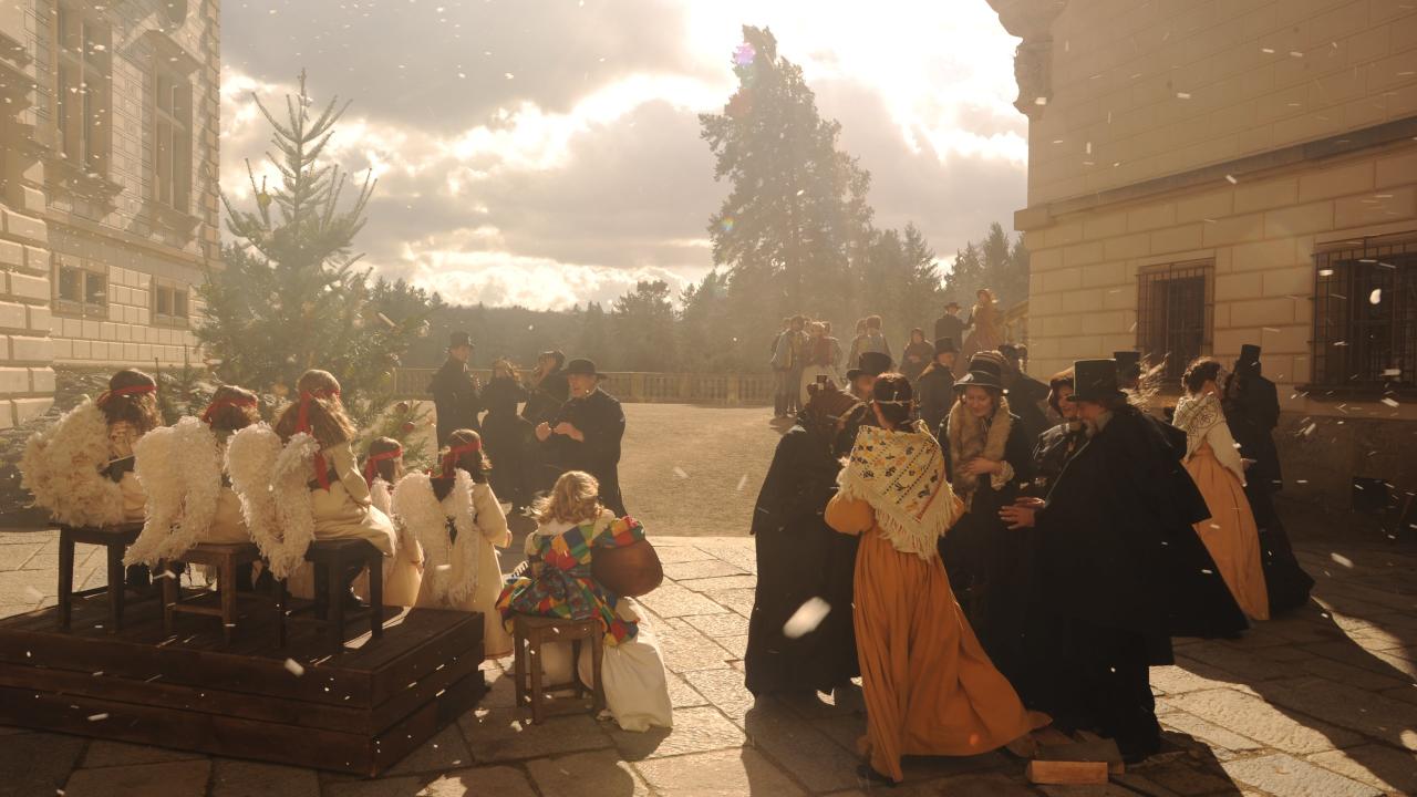 Perinbaba a dva světy