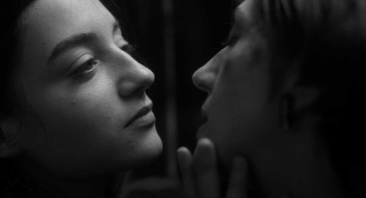 Když dvě se rády mají