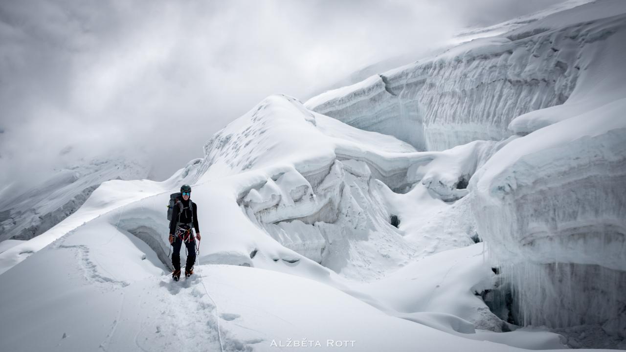 Manaslu: Jak (ne)ztratit důstojnost na osmitisícovce