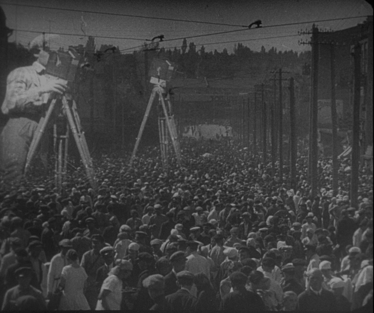 Muž s kinoaparátem